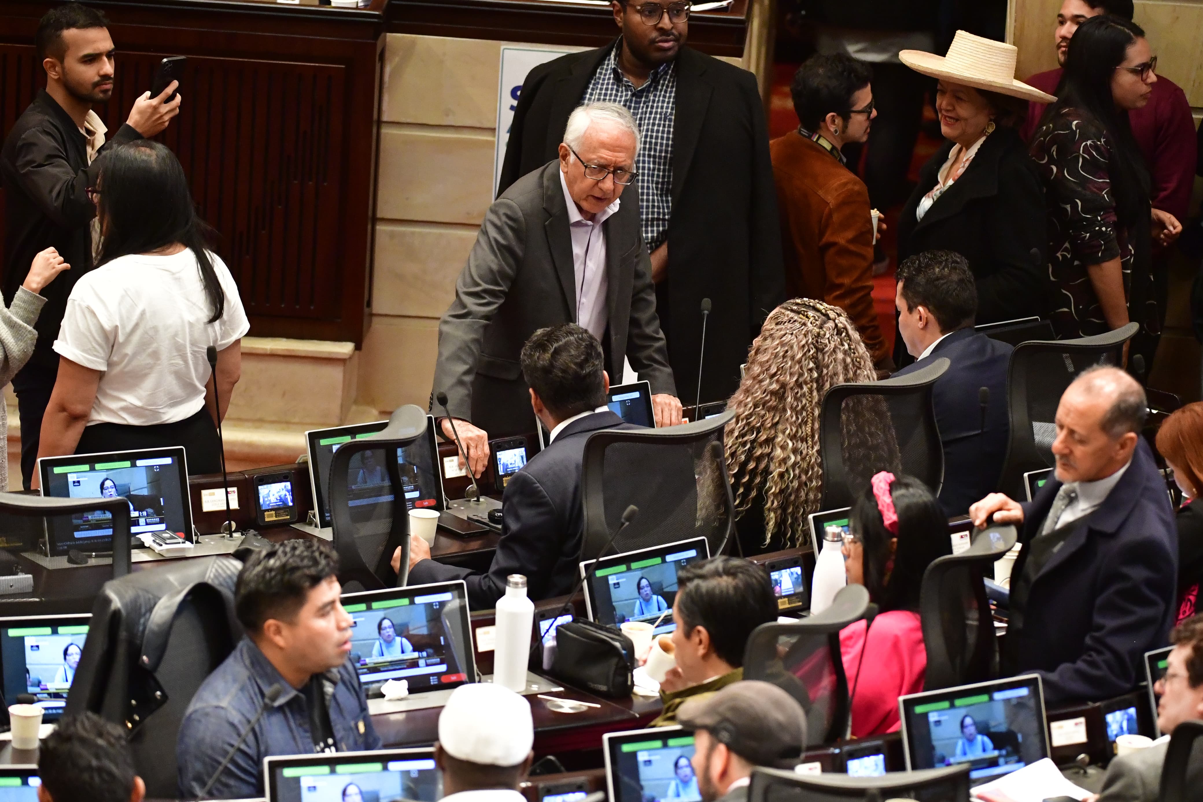 Aprueban la reforma a la salud en la Cámara de Representantes. ¿Qué sigue?