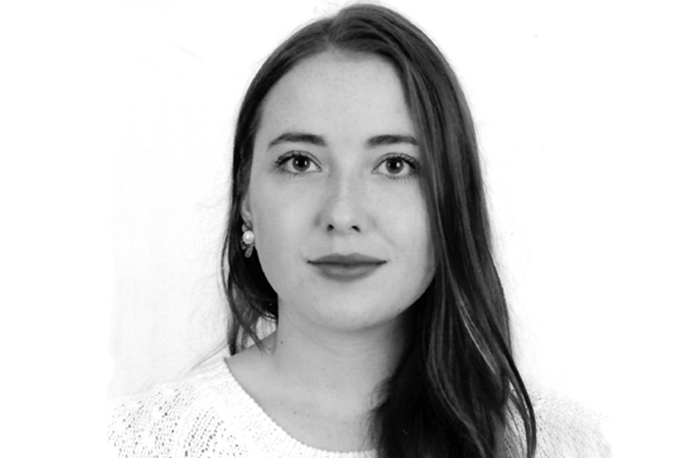 Natalia Pedraza es diseñadora gráfica y fotógrafa.