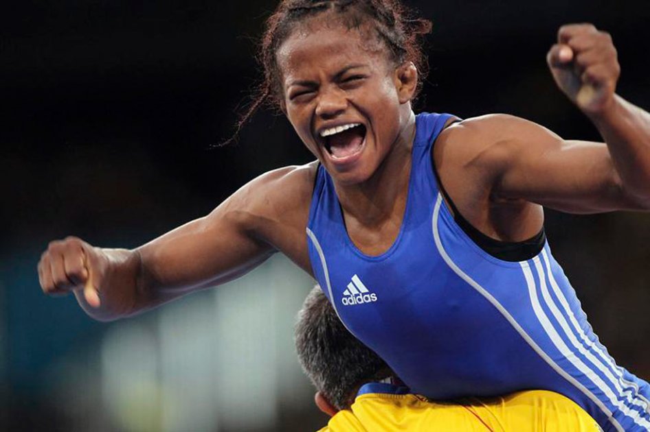 Jackeline Rentería ganó bronce en abierto de lucha en Suecia
