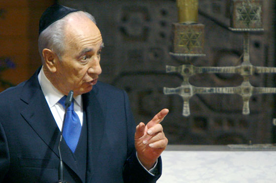 Peres insta a la UE a incluir a Hizbulá en lista de grupos terroristas