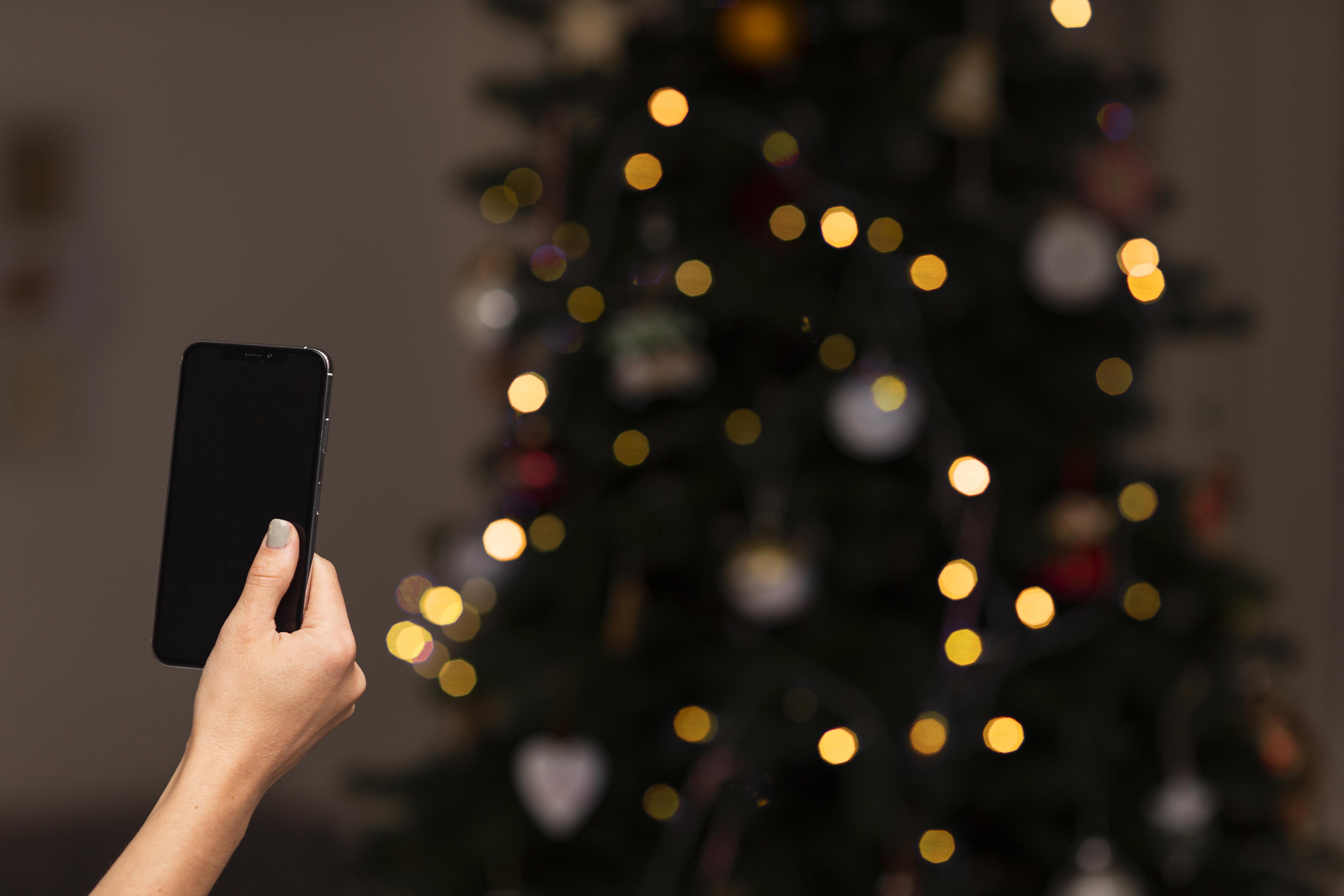Árbol de Navidad con fibra óptica y bluetooth: así funciona el adorno en tendencia