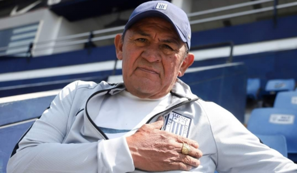 En 1977 y 1978, “El Cholo” Sotil fue campeón de la primera división de Perú, con Alianza Lima.