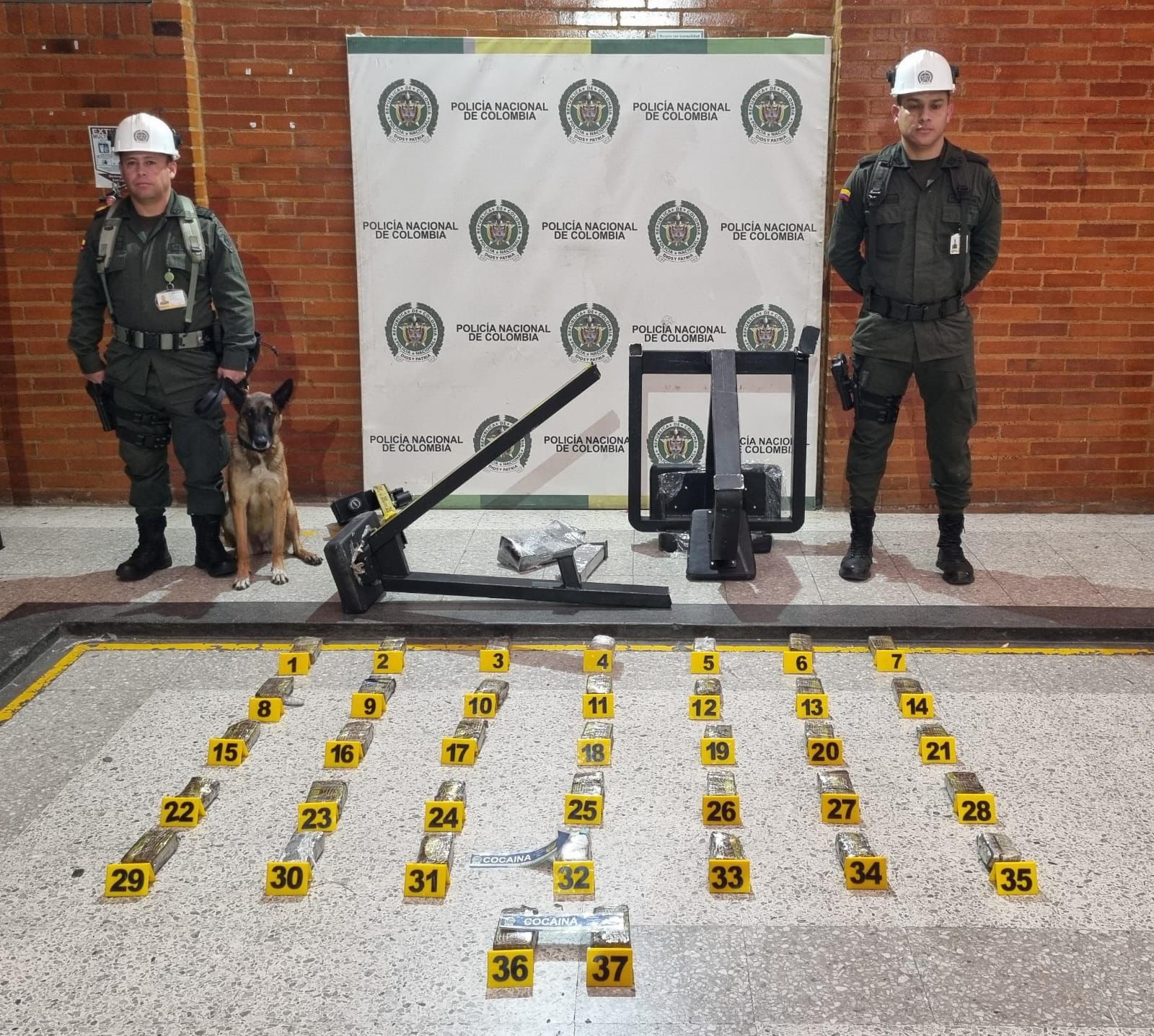 En máquinas de hacer ejercicio iban a enviar 10kg de cocaína a EE.UU