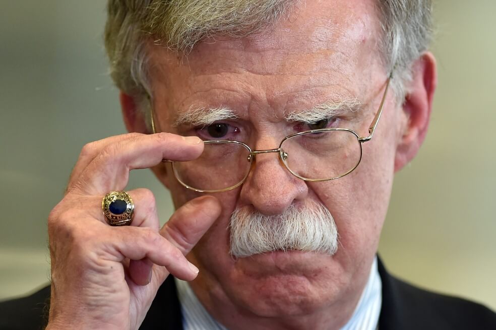 El Espectador le explica: las polémicas que protagonizó John Bolton en la crisis de Venezuela