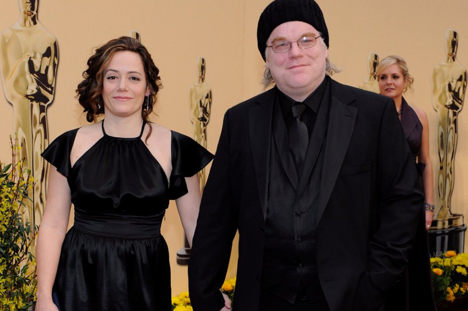 El actor estadounidense Philip Seymour Hoffman y Mimi O'Donnell en 2009.