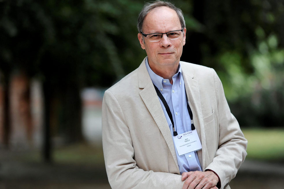 Un supernobel de Economía