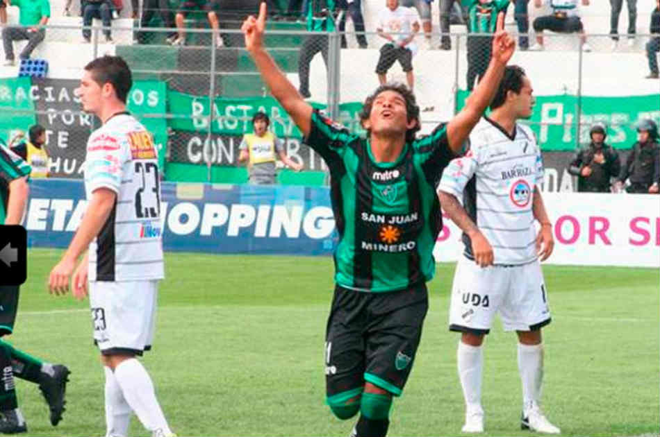 Osorio Botello es nuevo delantero del Valladolid de España