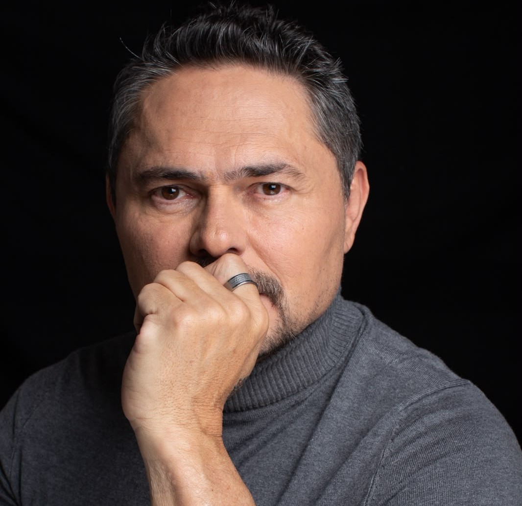 Lucho Velasco: “En Colombia se hacen 80 películas al año. No tenemos dónde proyectarlas”