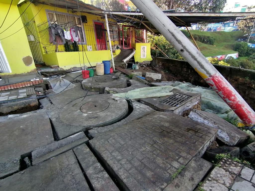 Bogotá: nueve viviendas en riesgo de colapso tras deslizamiento en Usaquén