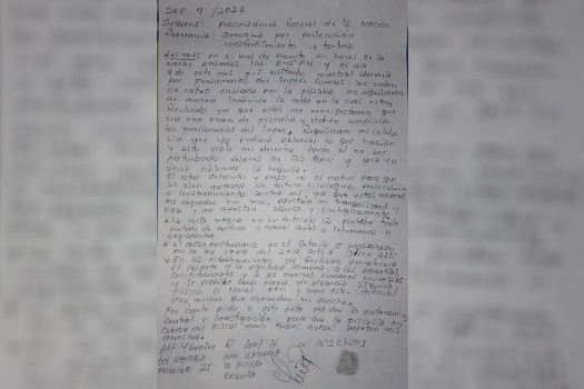 Carta escrita a mano por Jhonier Leal, preso en La Picota por doble homicidio de su madre y hermano.