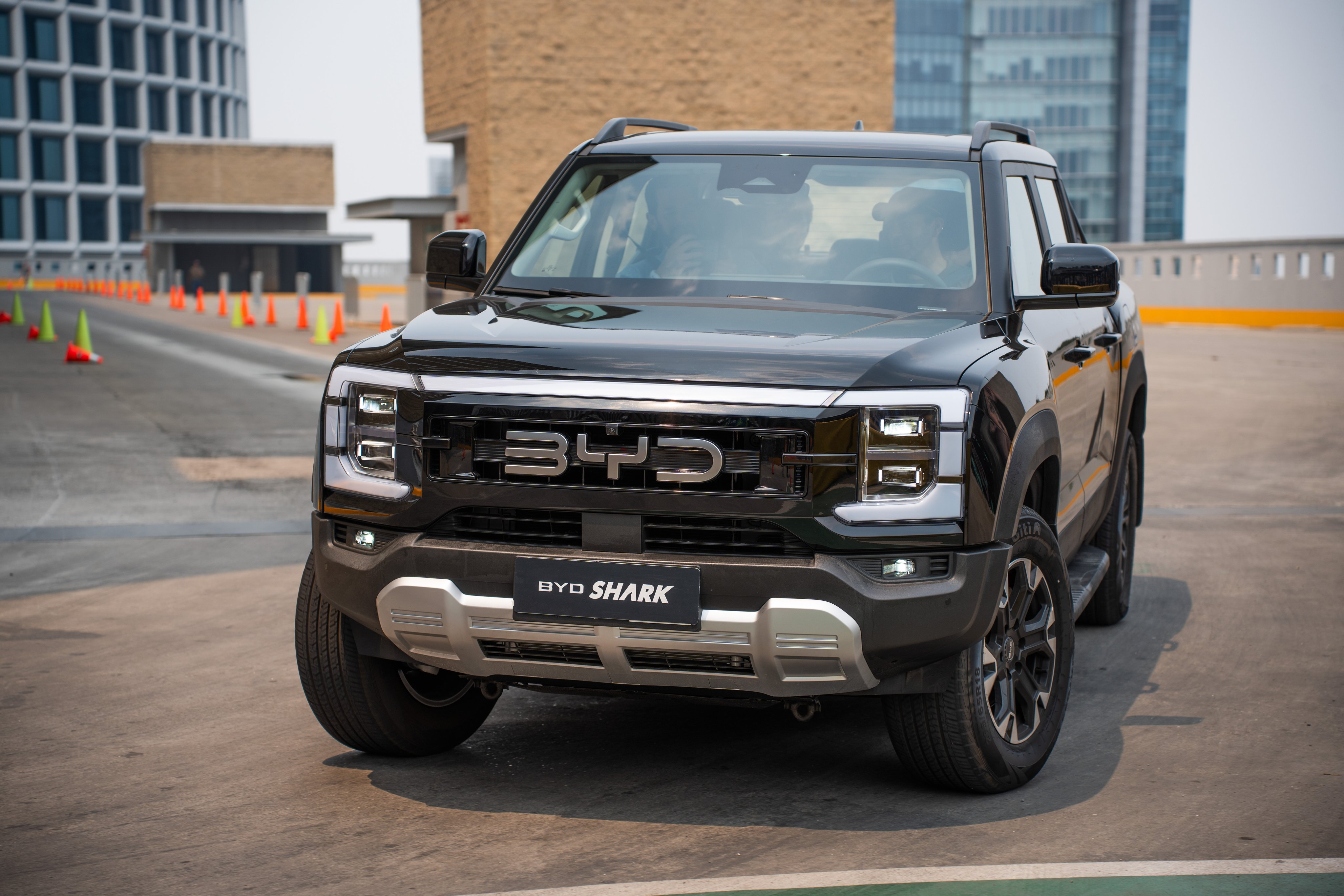 Así es la BYD Shark, la nueva pickup híbrida de la marca china