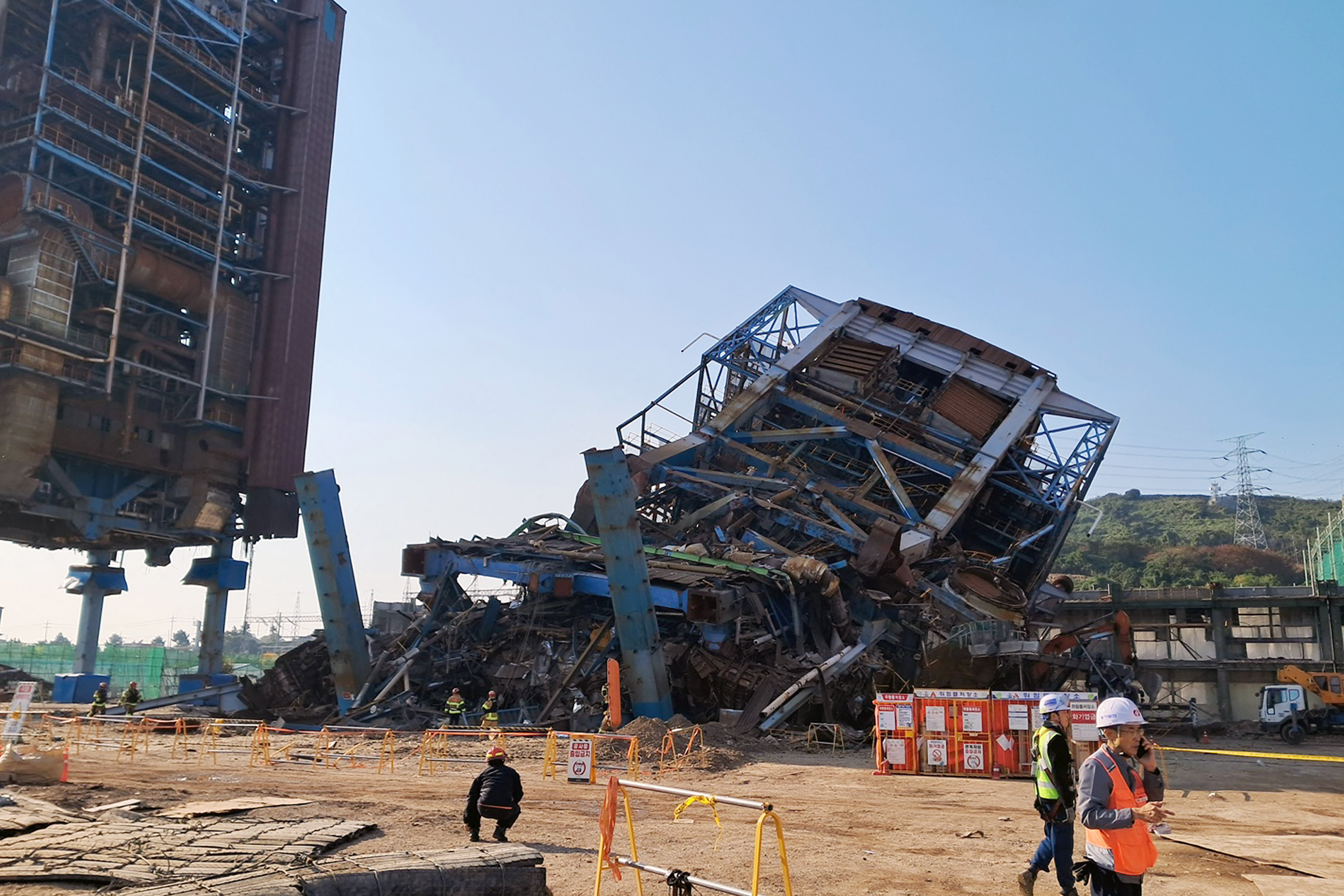 Siete personas atrapadas tras colapso en planta energética de Corea del Sur