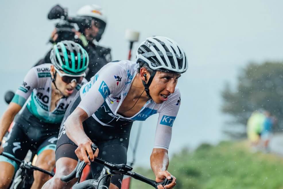 Egan Bernal: «En los Alpes todo puede pasar, queda mucho Tour por delante»