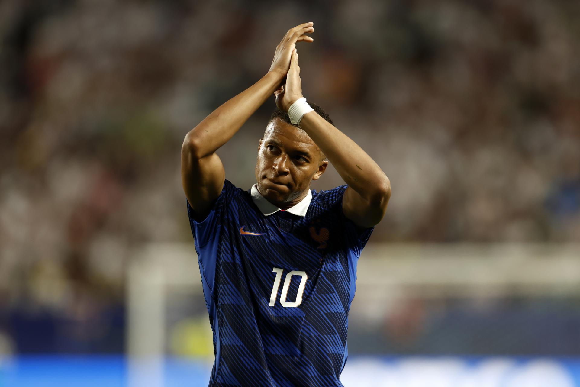 Francia venció a Irak, Mbappé alcanzó a Klose y sigue la persecución sobre Messi