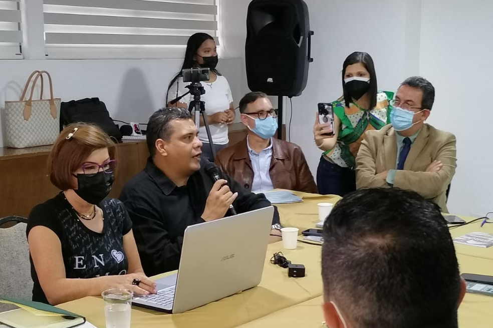Gremios piden la reactivación económica de la frontera con Venezuela, en Cúcuta