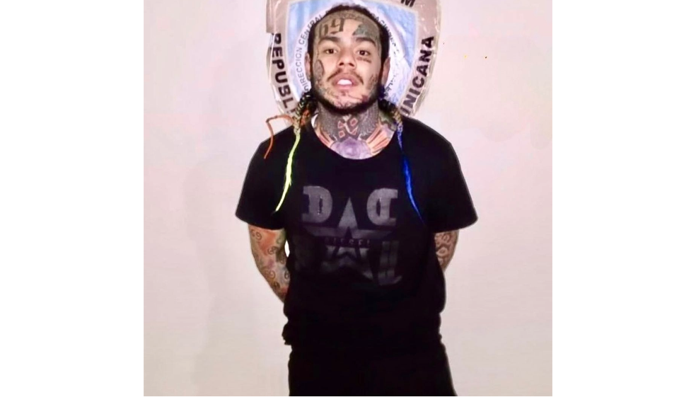 Video: así arrestaron a Tekashi 69, a quien Yailin defendió de supuesta agresión