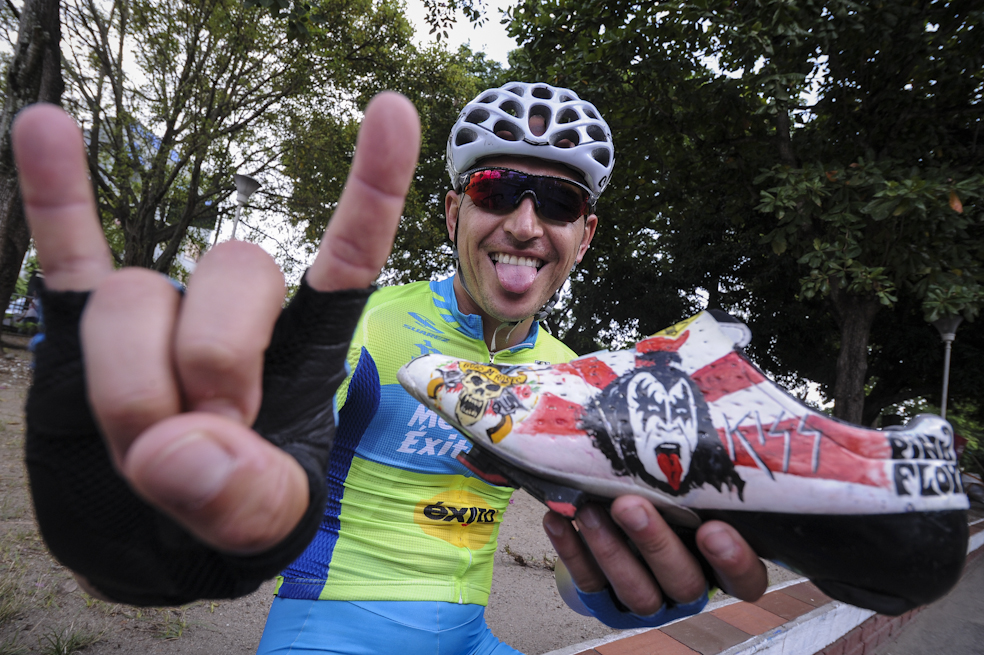 Una mirada al tributo que le hizo Wéimar Roldán al rock en la Vuelta a Colombia