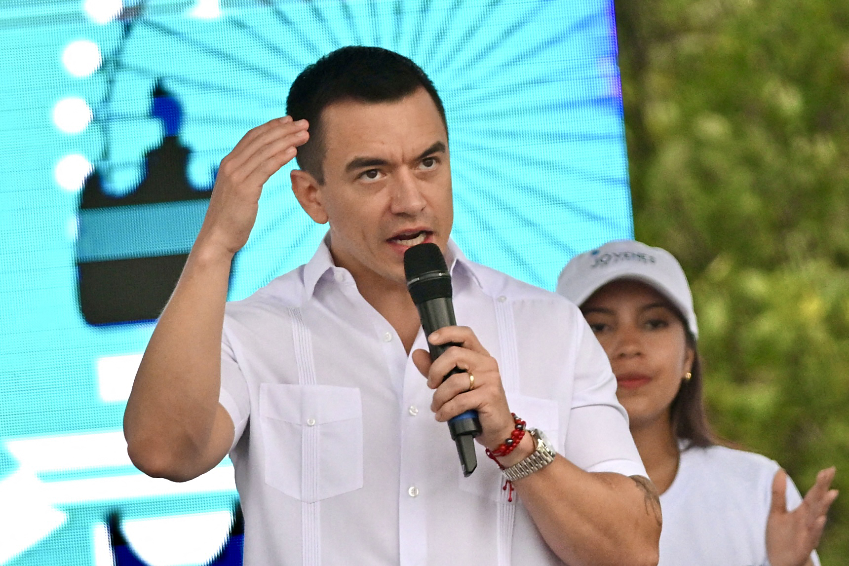 ¿De santuario natural a frente militar para EE. UU.? El plan de Noboa para Galápagos
