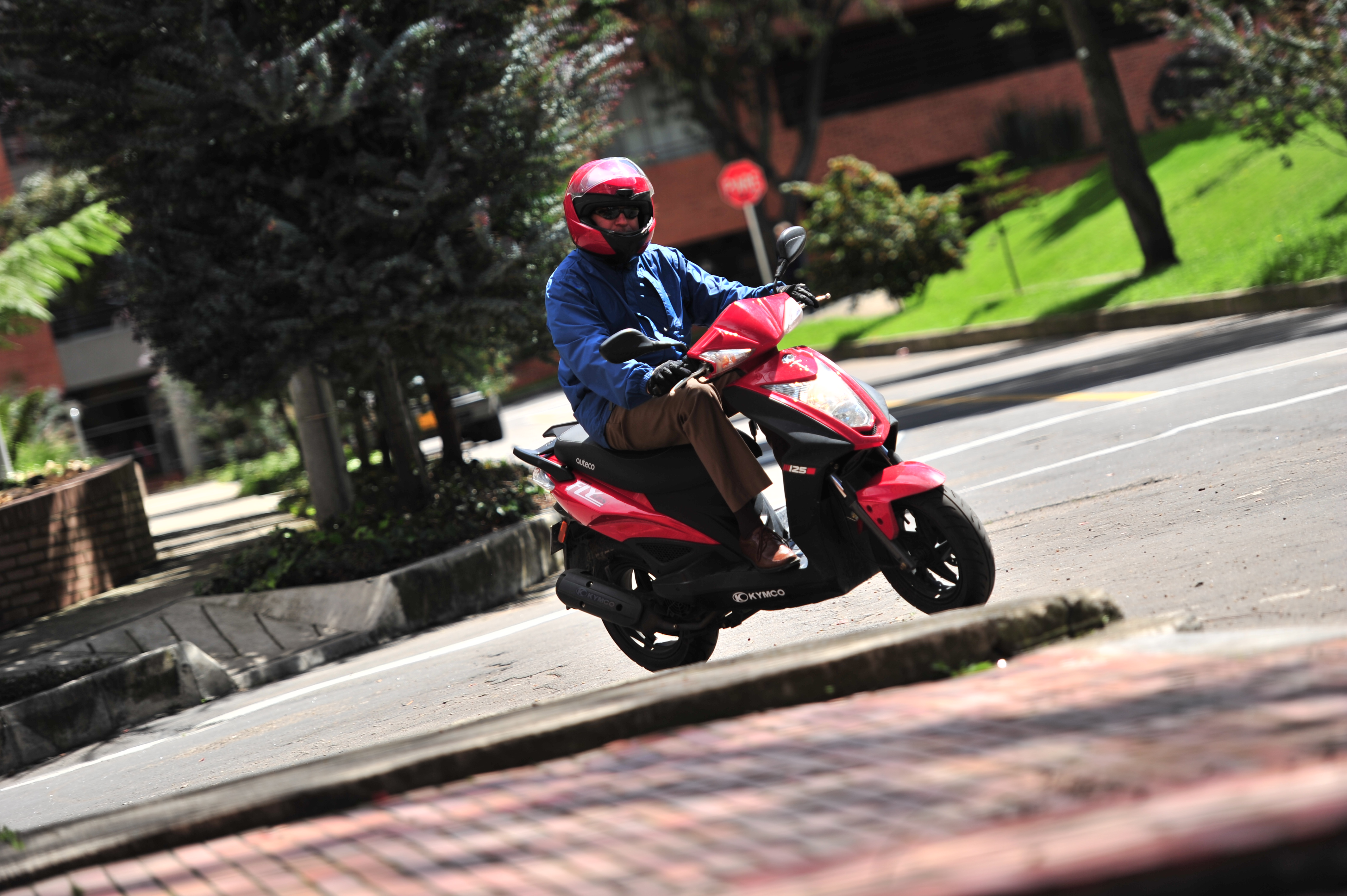 Motocicleta Kymco scooter 125 Cc.