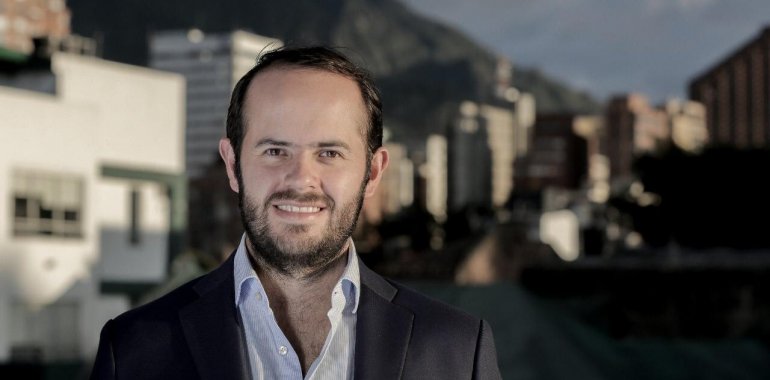 Ocupó el cargo de Concejal de Bogotá en la Alcaldía de Peñalosa.