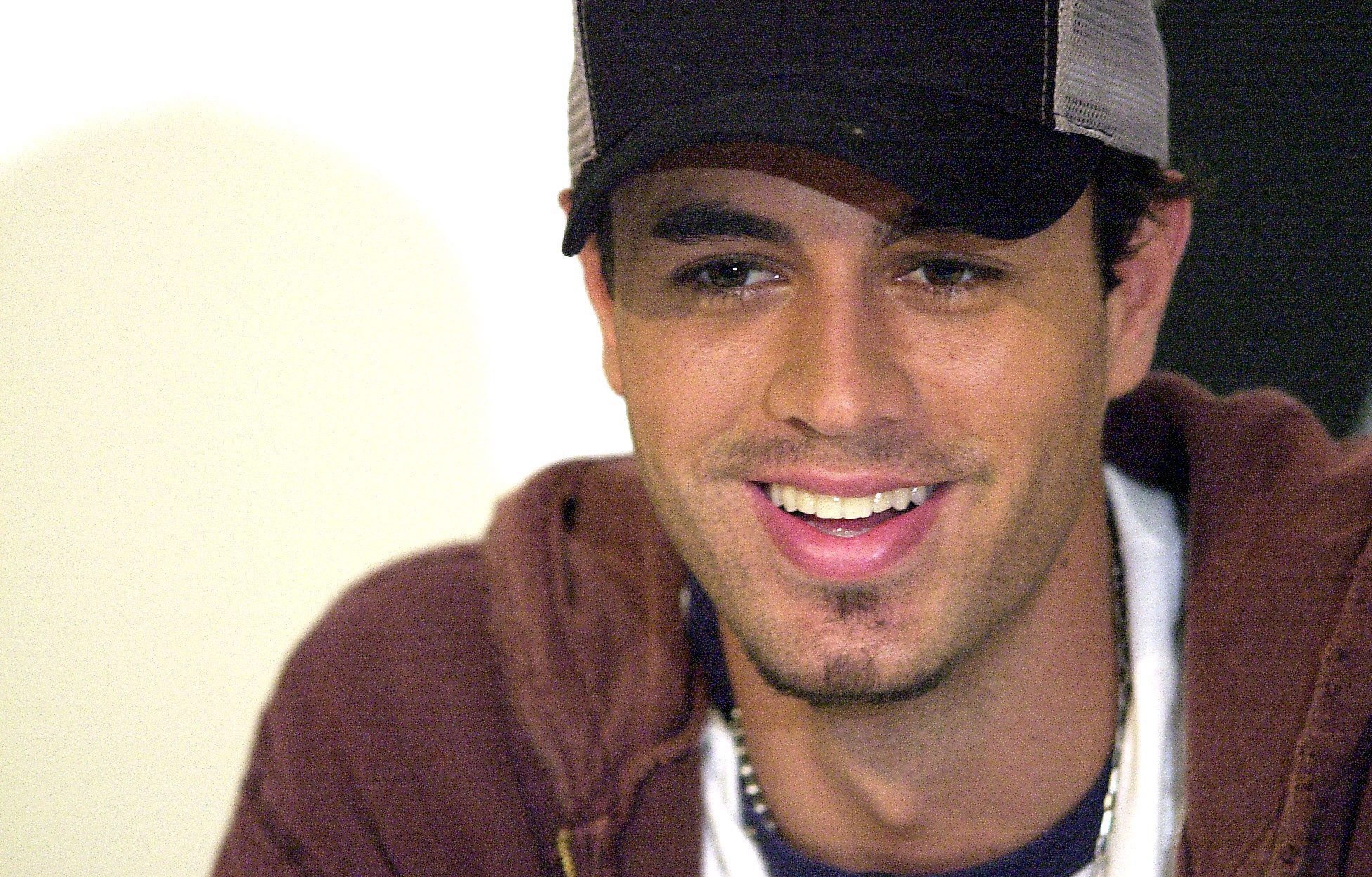 Enrique Iglesias será papá a los 50 años. ¿Cuántos hijos tiene y quién es su esposa?
