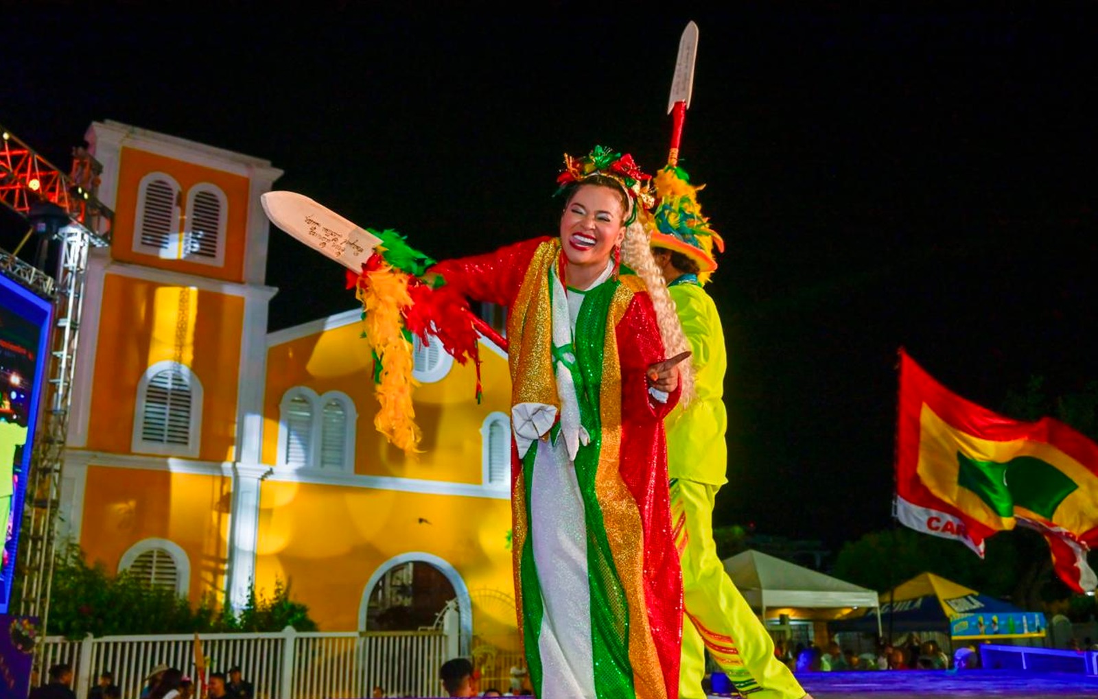 Las Fiestas de la Independencia son un evento que combina comparsas, música, desfiles y carrozas, en una muestra de tradición y cultura.
