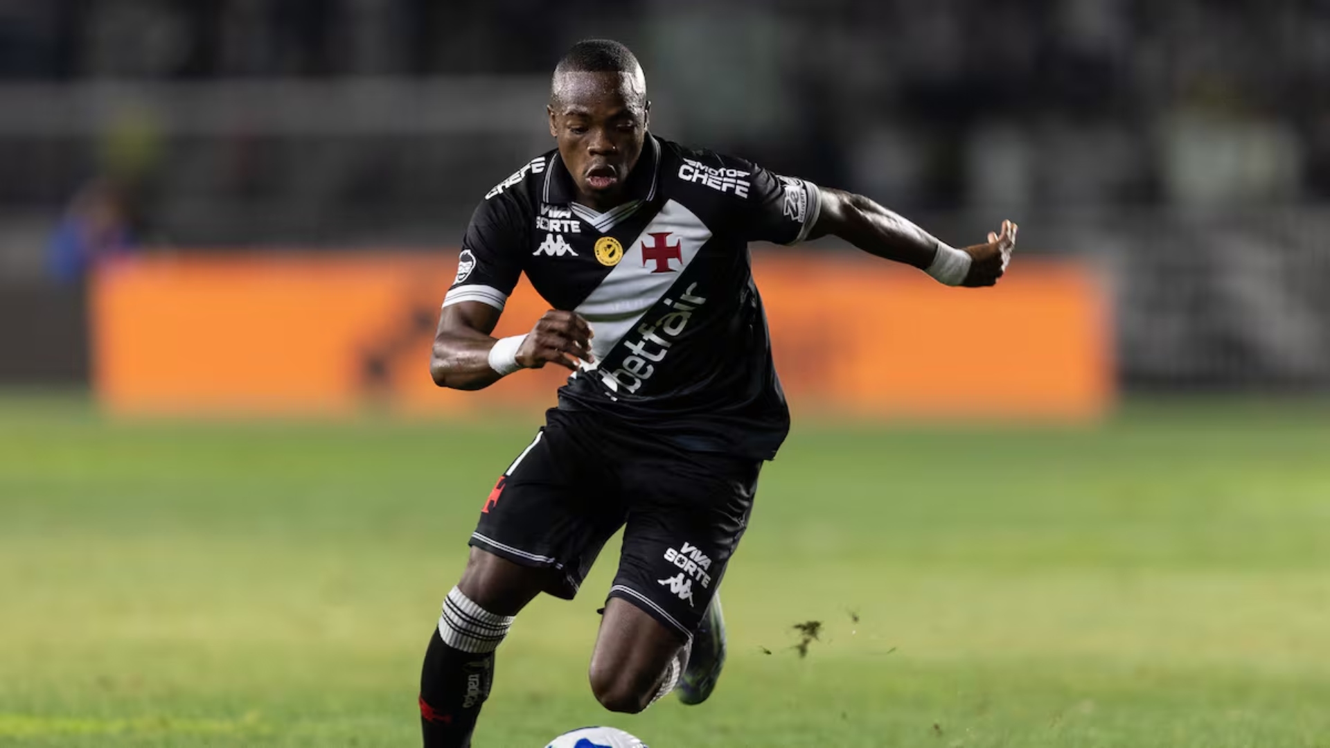 Con este gol, Carlos Andrés Gómez le dio el triunfo a Vasco da Gama en el Brasileirão: video