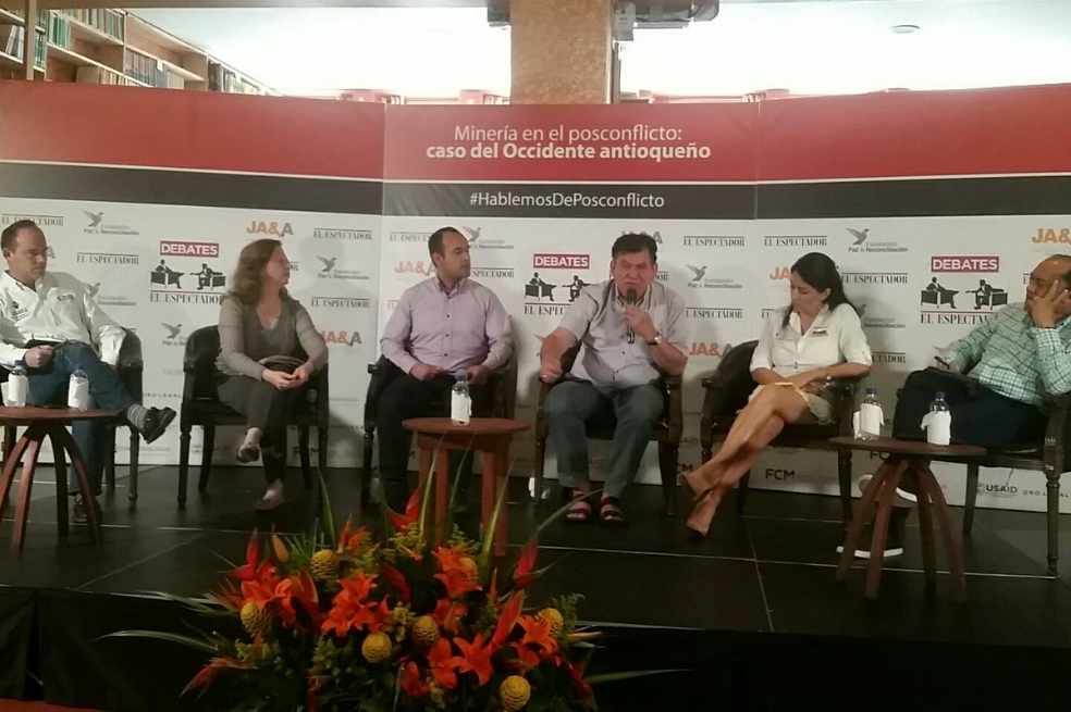 ¿Cómo hacer que la minería en Colombia sirva para cerrar las brechas sociales?