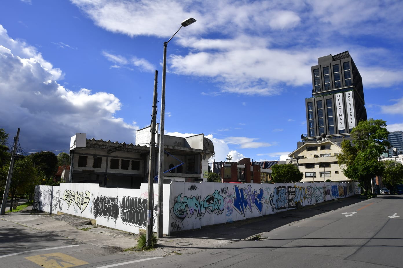 Entre el título y la incertidumbre:  dos caras de la  expropiación del suelo en Bogotá