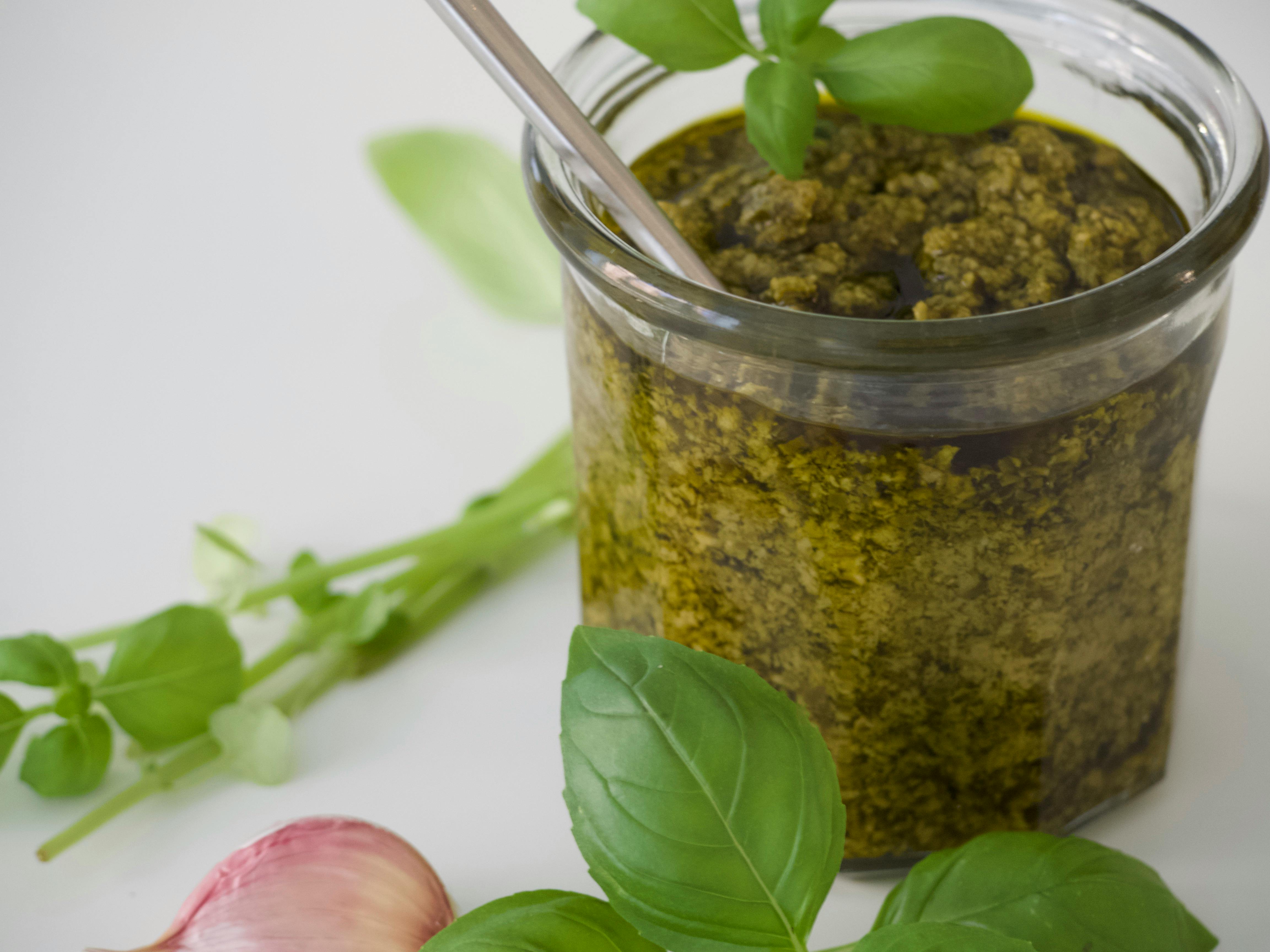 Aquí está la receta para preparar pesto de cilantro