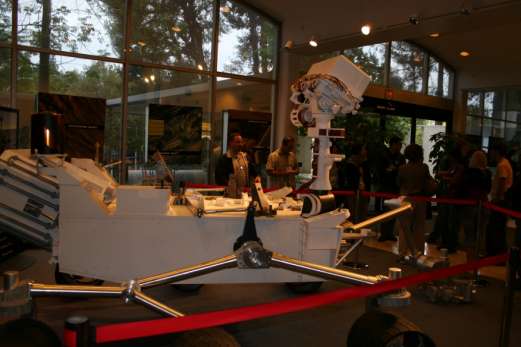 El Rover Curiosity reposa ya sobre la superficie del planeta Marte