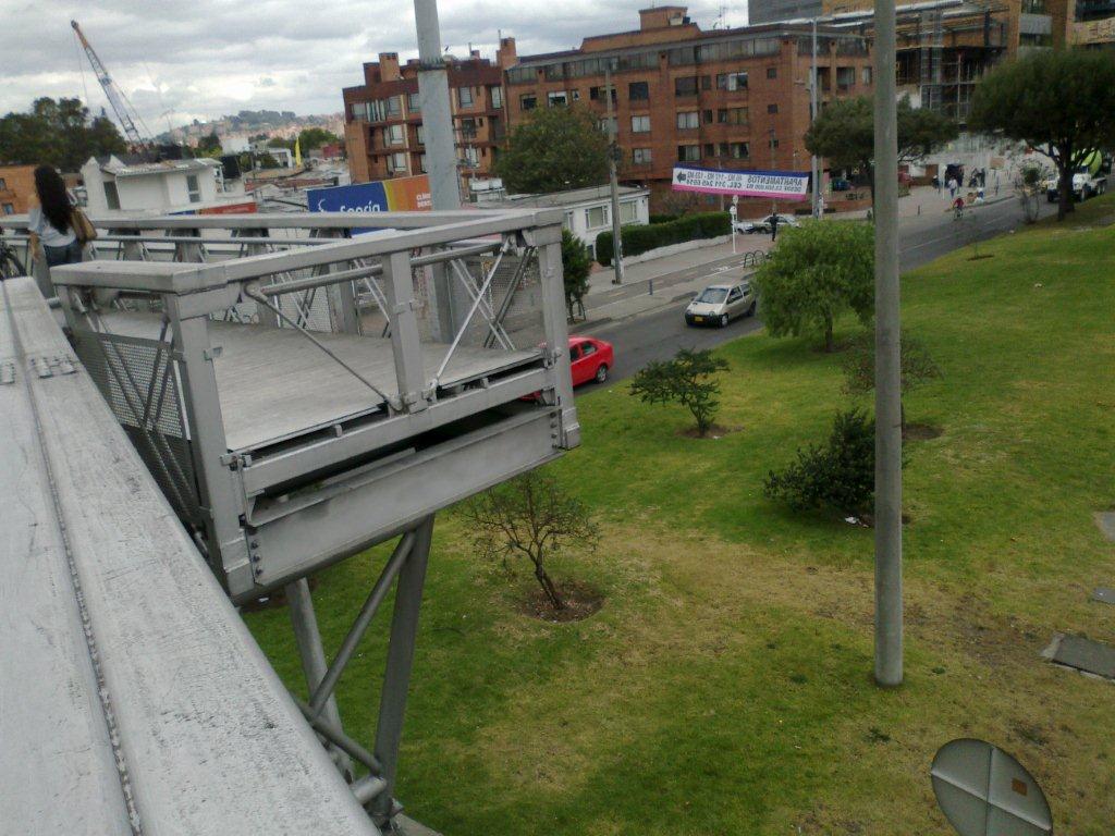 El puente está quebrado