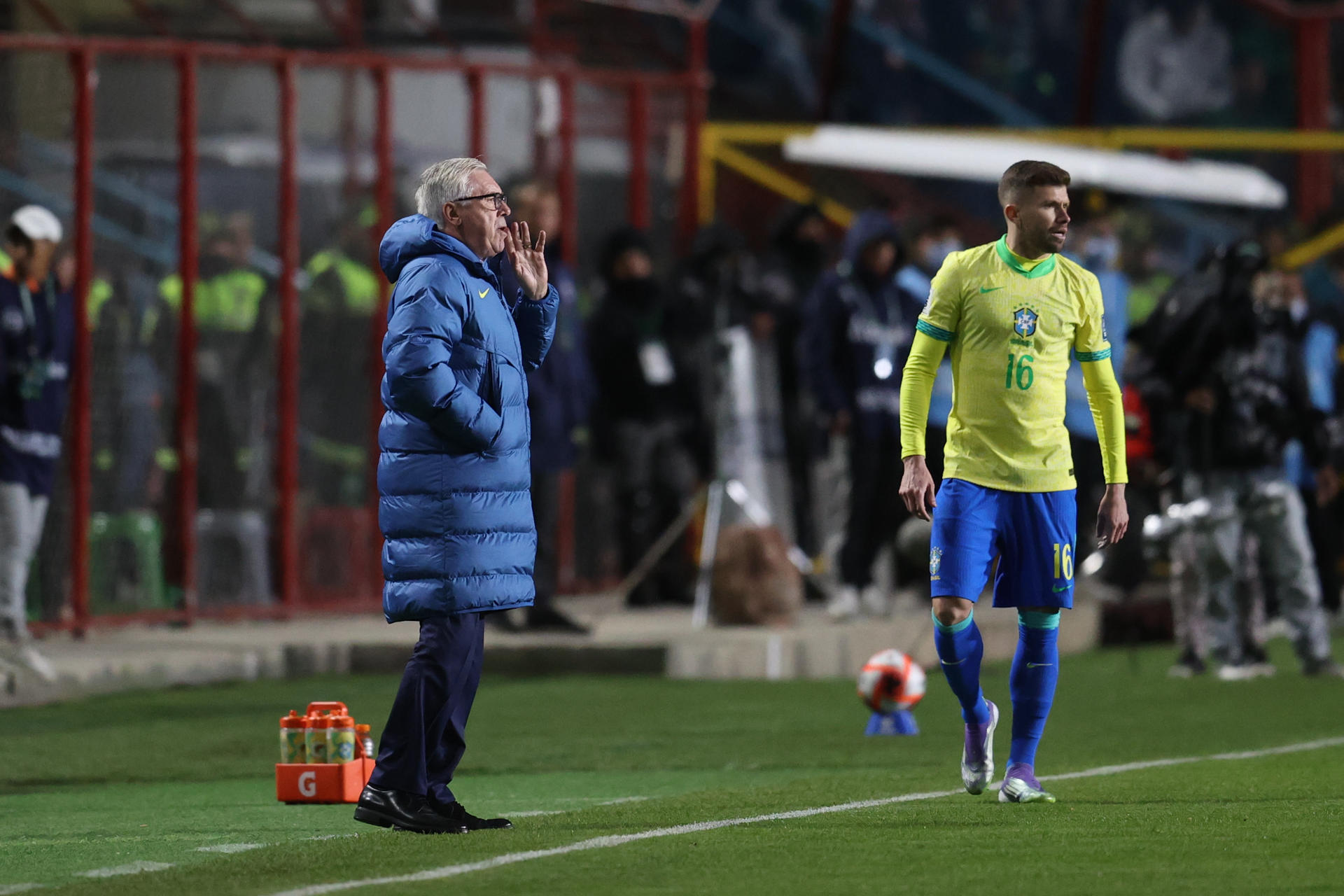 Ancelotti habló de la experiencia de Brasil en El Alto: “Es difícil jugar aquí”