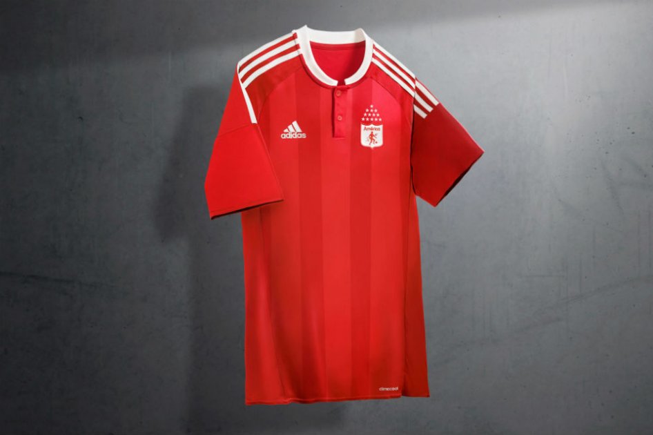 América de Cali presentó su nueva camiseta para la temporada 2016