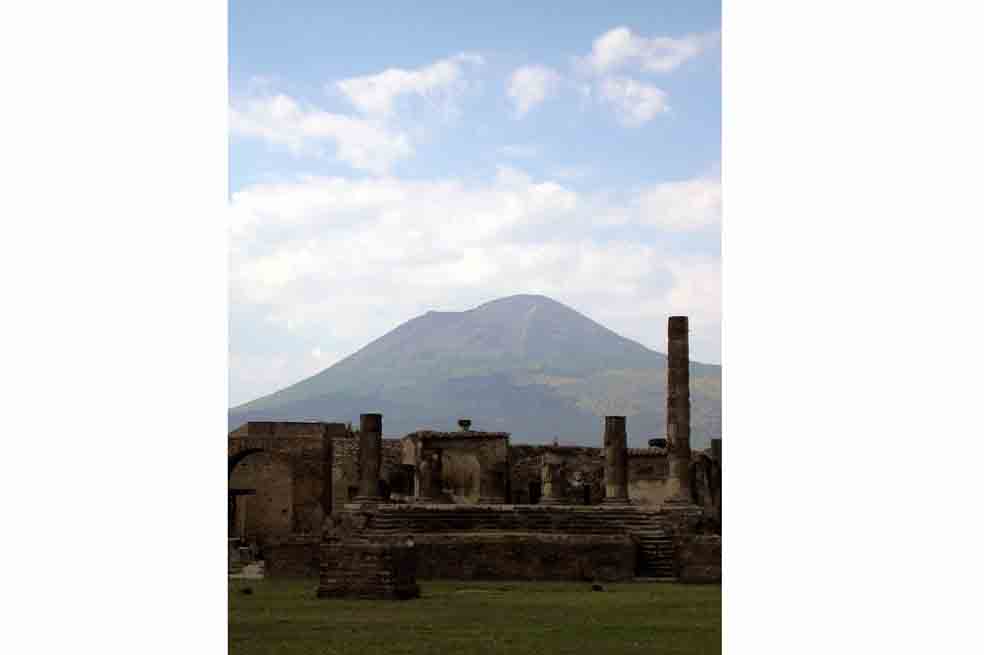 Un general contra la mafia en Pompeya