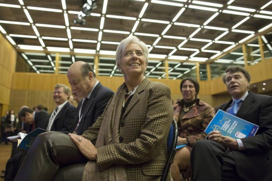 FMI y BCE dicen que eurozona debe mitigar impacto de ajustes