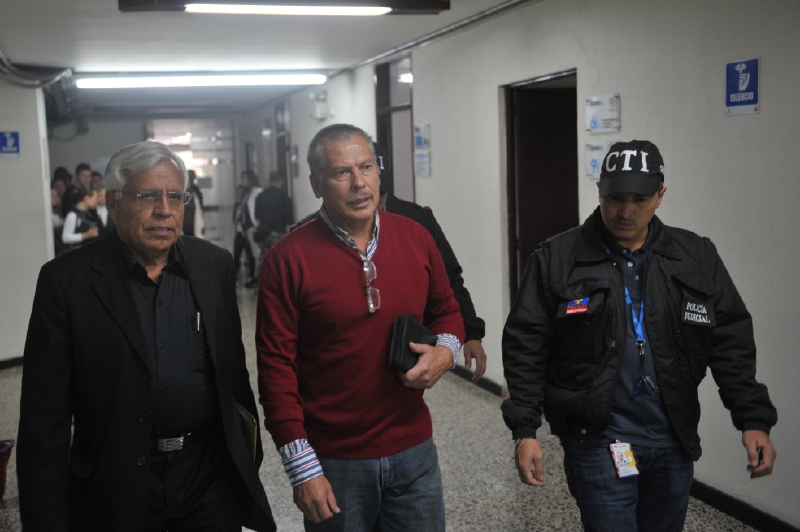 Luis Alirio Mora Urrea (der.) se acreditó como víctima ante la JEP. / El Espectador