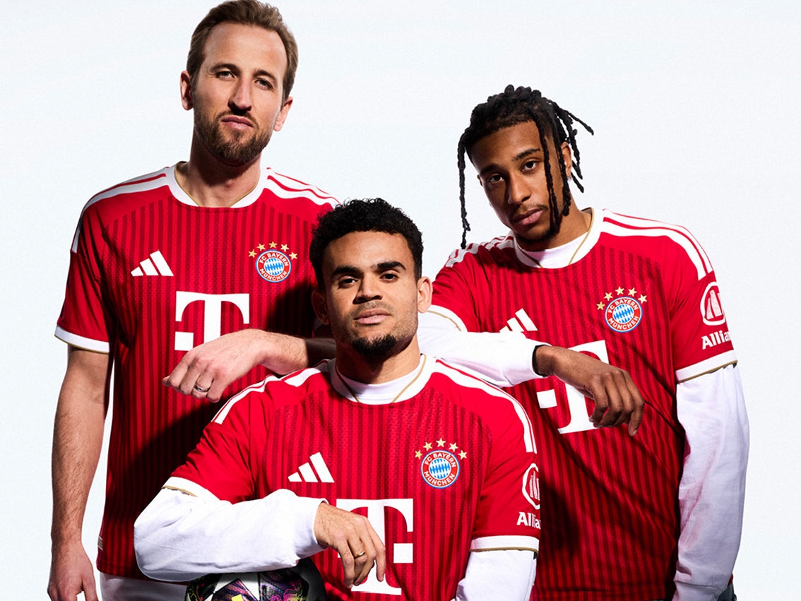 Con Luis Díaz como protagonista, Bayern Múnich presentó su nueva camiseta de local