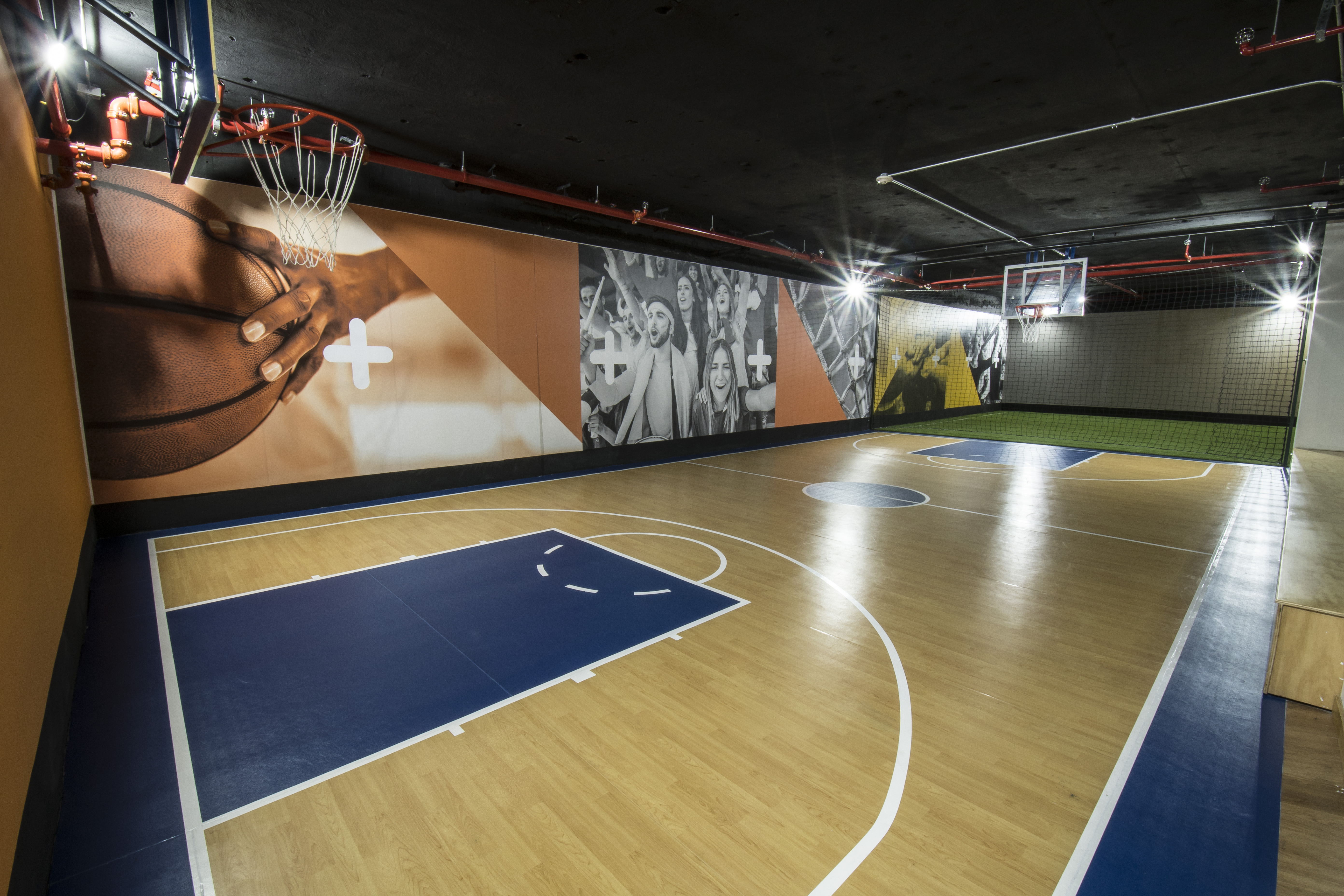 Canchas de la zona del gimnasio en Dirección General.