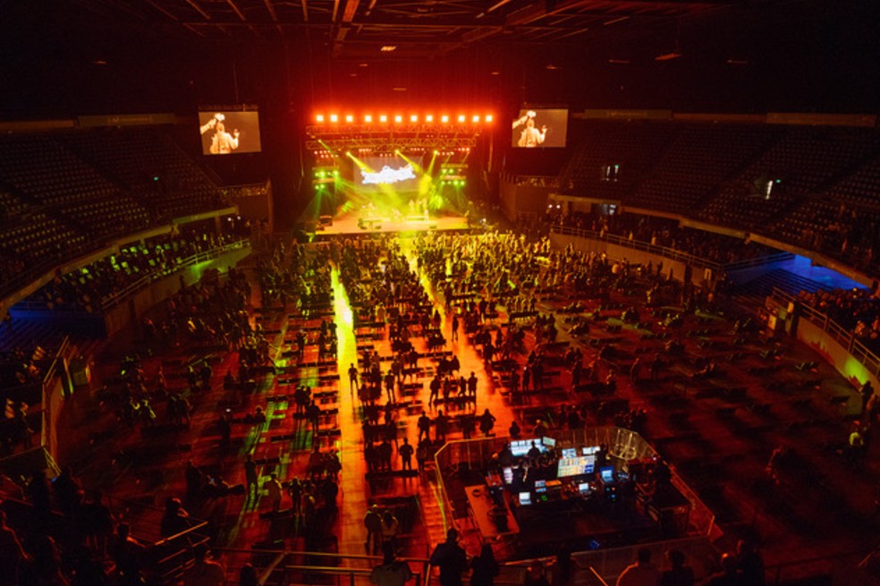 EnTono Colombia marcó el regreso de los grandes espectáculos al Movistar Arena