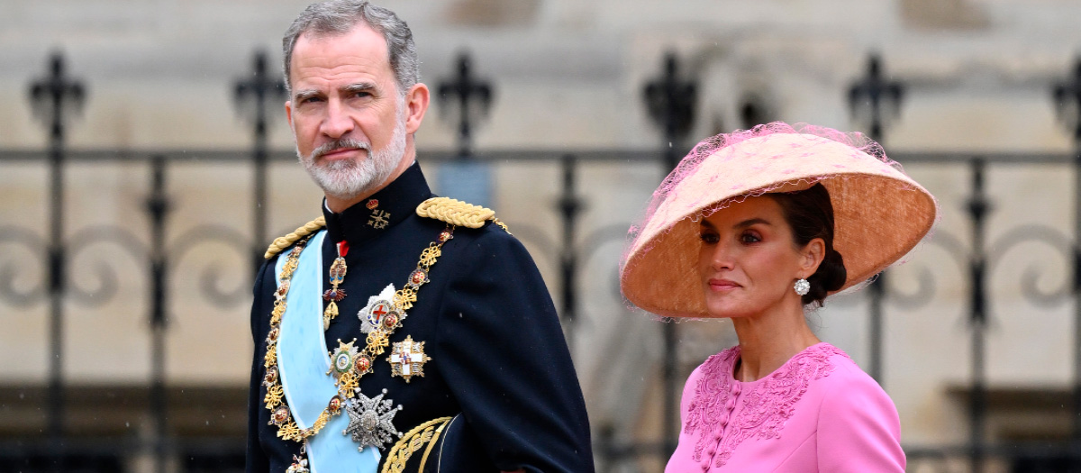 Galería: Las Casas reales y personalidades que acompañan al rey Carlos III