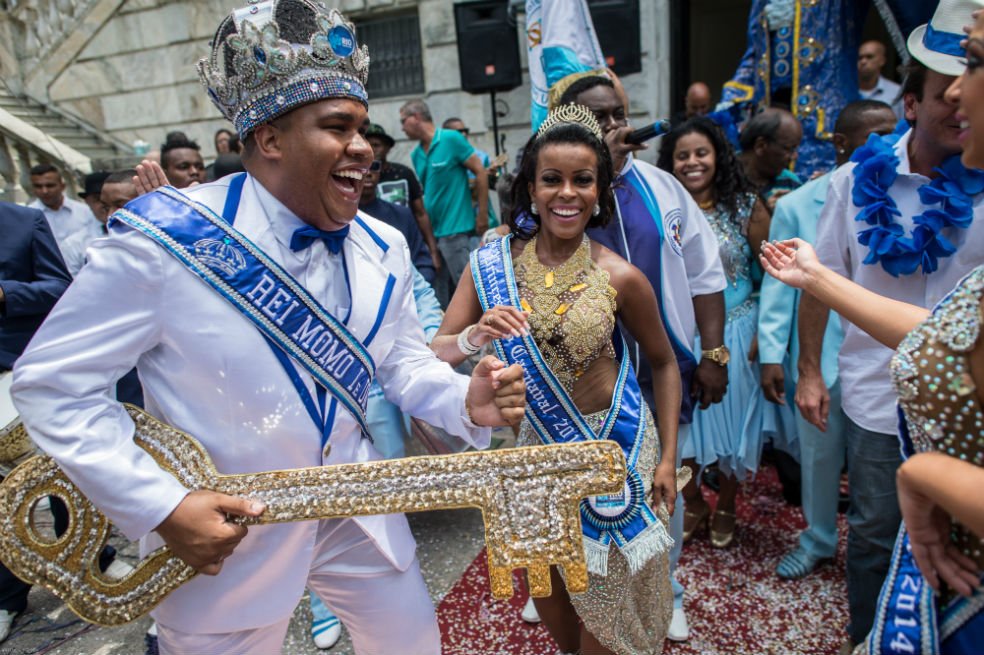 Rey Momo inaugura el carnaval de Río