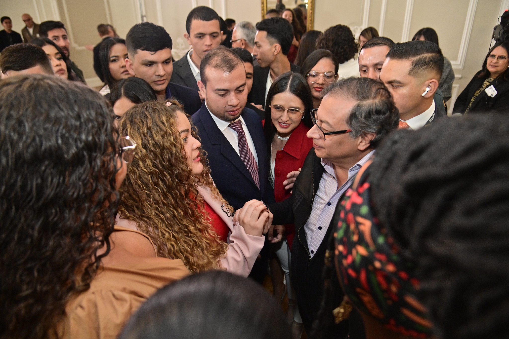 Las luces y sombras de la relación del gobierno Petro con los jóvenes