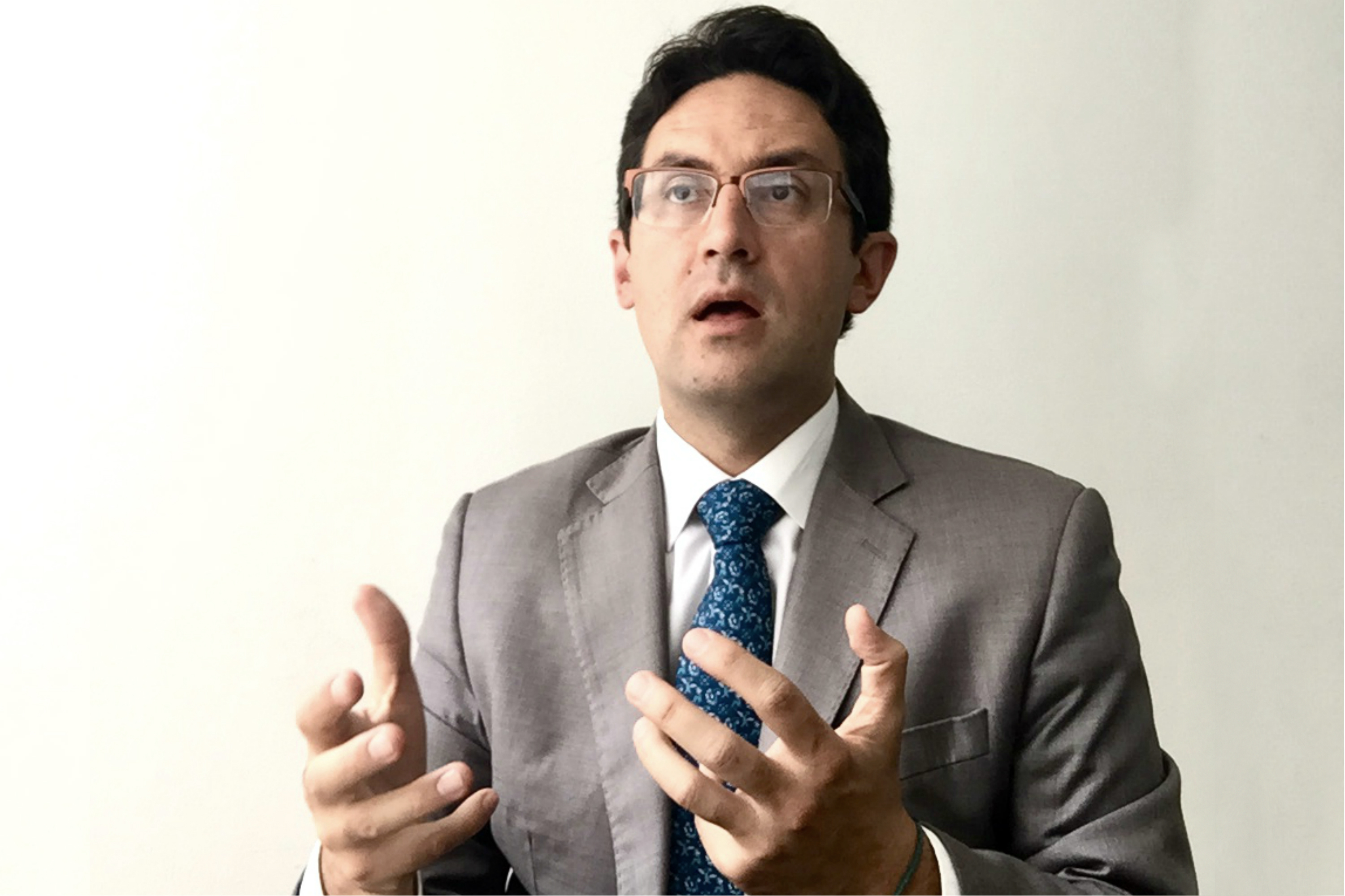 “Deberían poner una línea roja que mantenga a raya a los lagartos”: Camilo Enciso