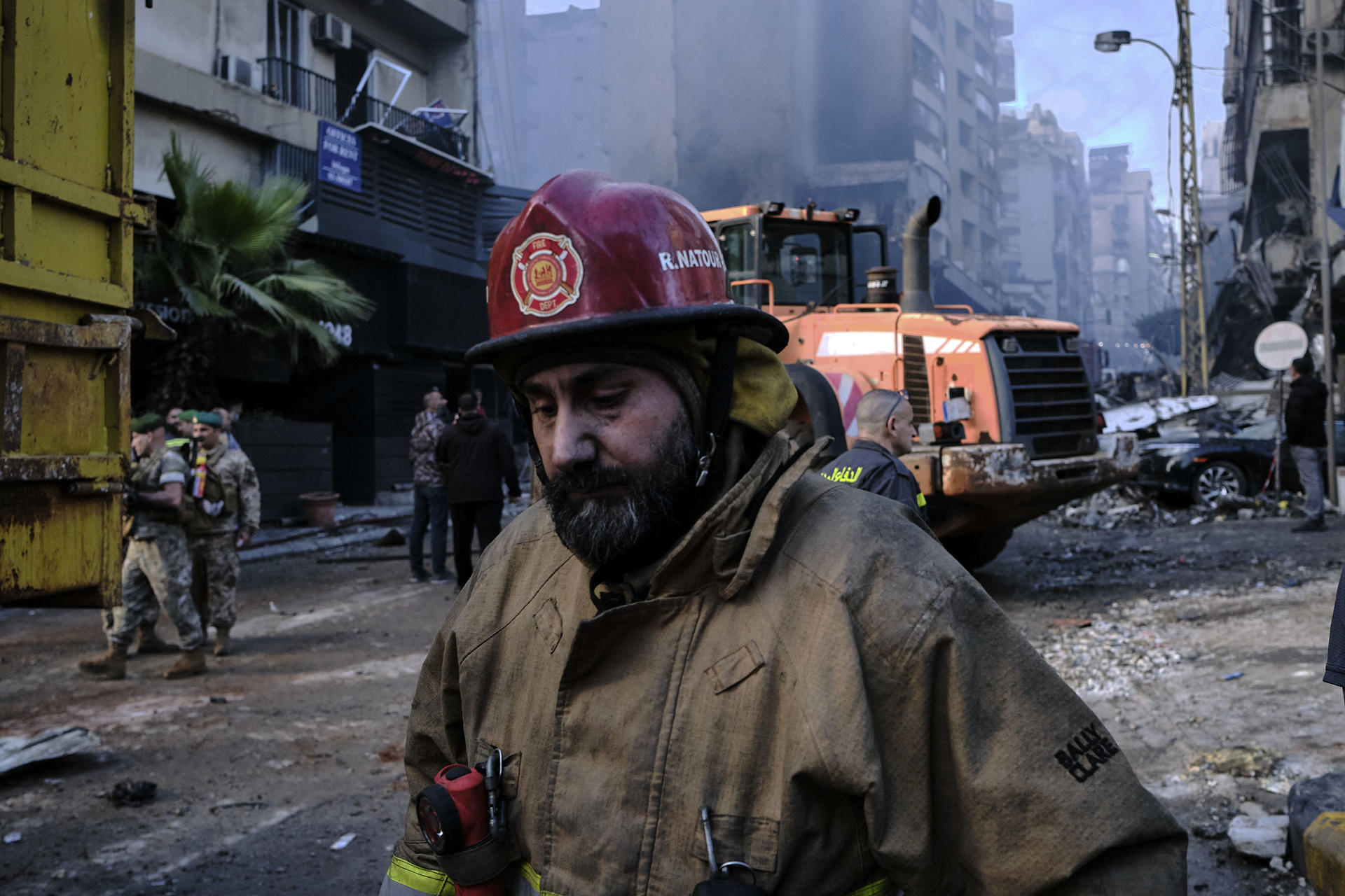 Ataques de Israel al Líbano y cierre del Estrecho de Ormuz amenazan el cese al fuego