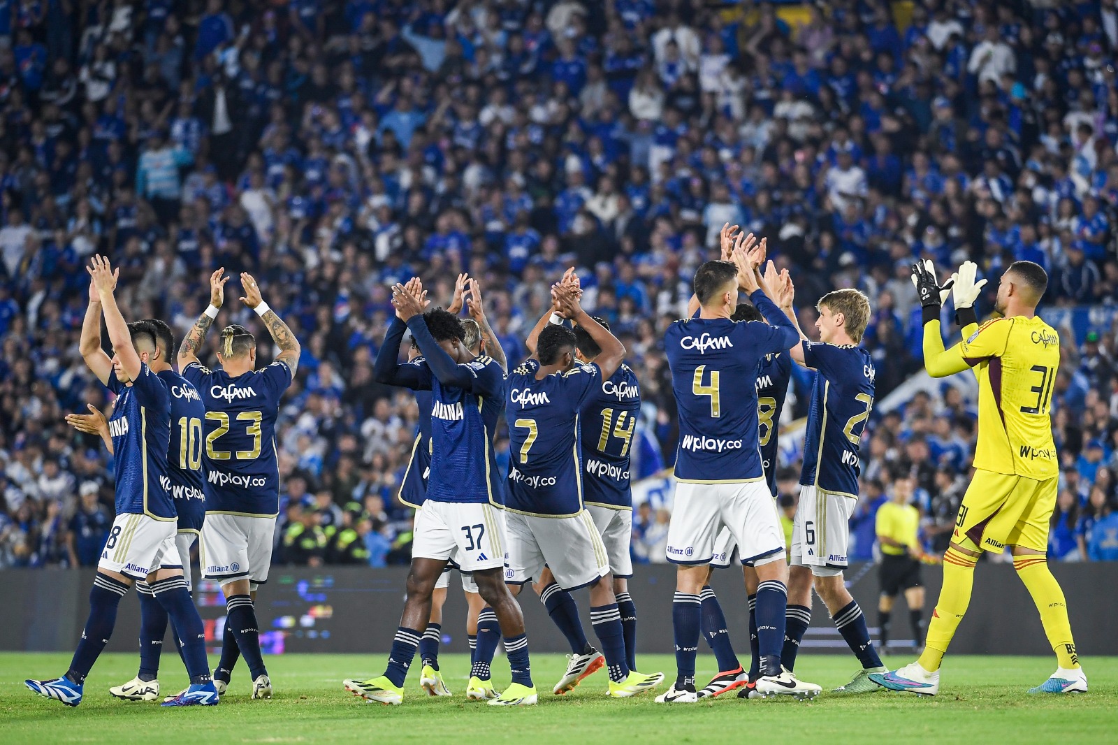 Liga BetPlay: Millonarios sufrió, pero le ganó a  Junior y se metió entre los ocho