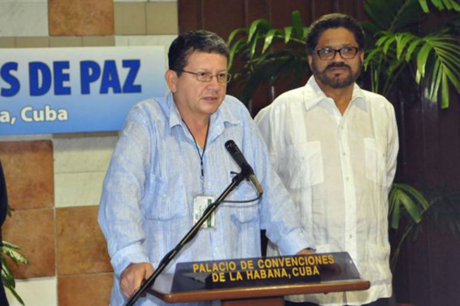 Farc piden «descriminalizar» cultivo de coca y consumo de drogas