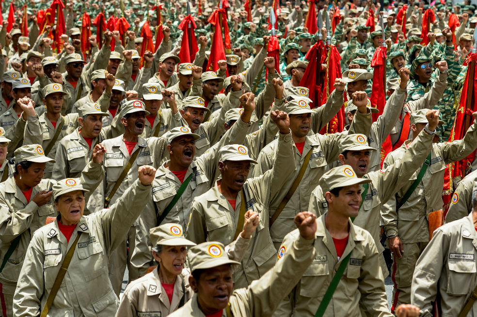 Ejército de Venezuela promete «lealtad» a Maduro