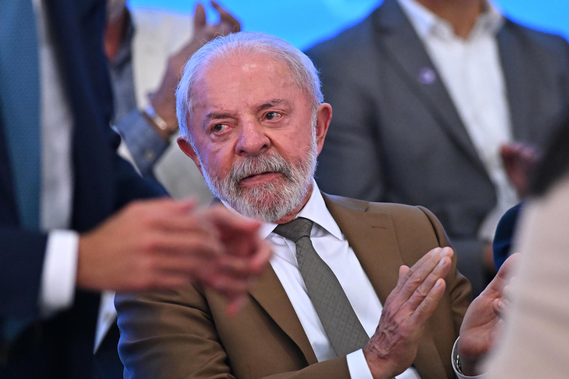 Lula le quita la visa a un funcionario de EE. UU. que quería visitar a Bolsonaro en Brasil