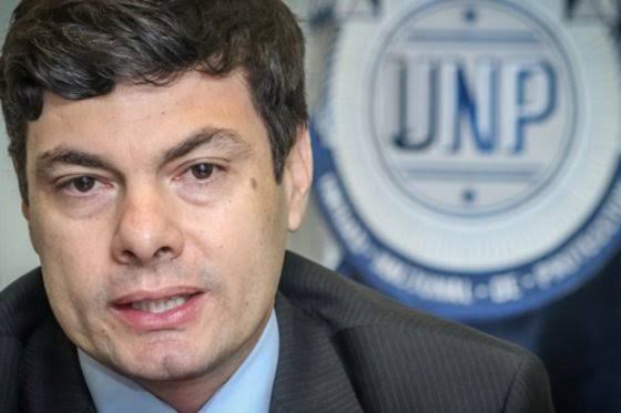A último debate proyecto que permite a las Farc ser contratados como escoltas